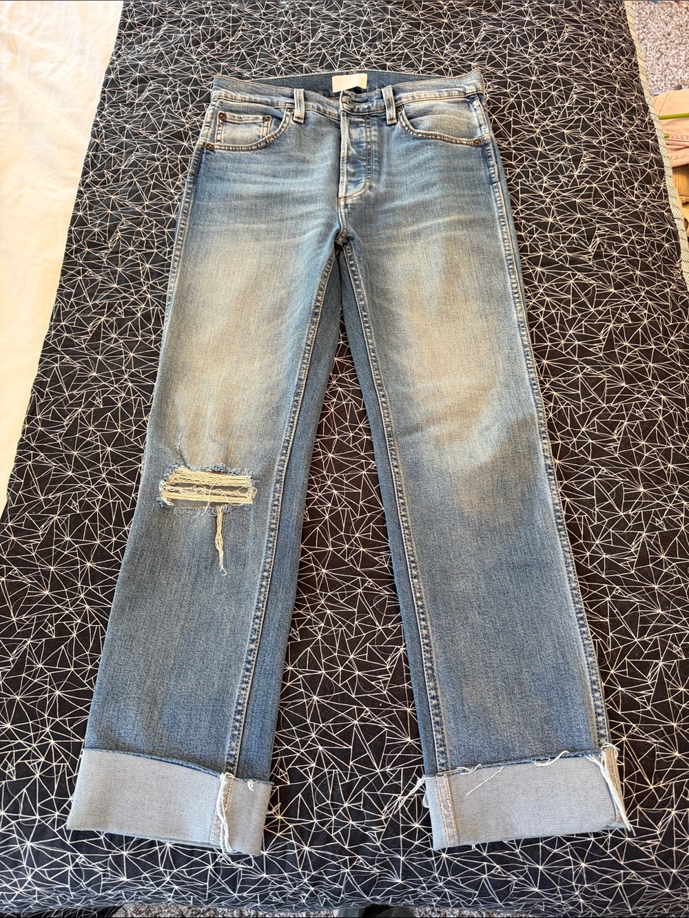 Boyish Light Blue Straight Jeans with Distressed Knee